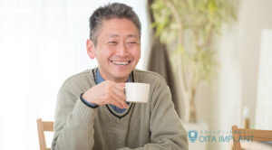 総入れ歯からインプラントにできる?