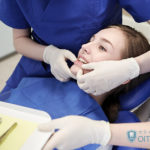 クラウンレングスニングとエクストルージョン